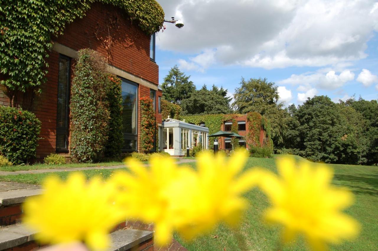 Lane End Hotel High Wycombe Kültér fotó